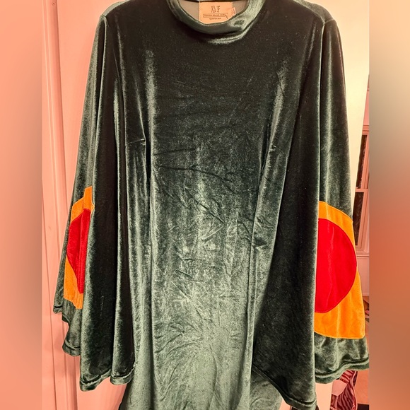 Fashion Brand Company Velvet Moth Dress - Picture 4 of 5